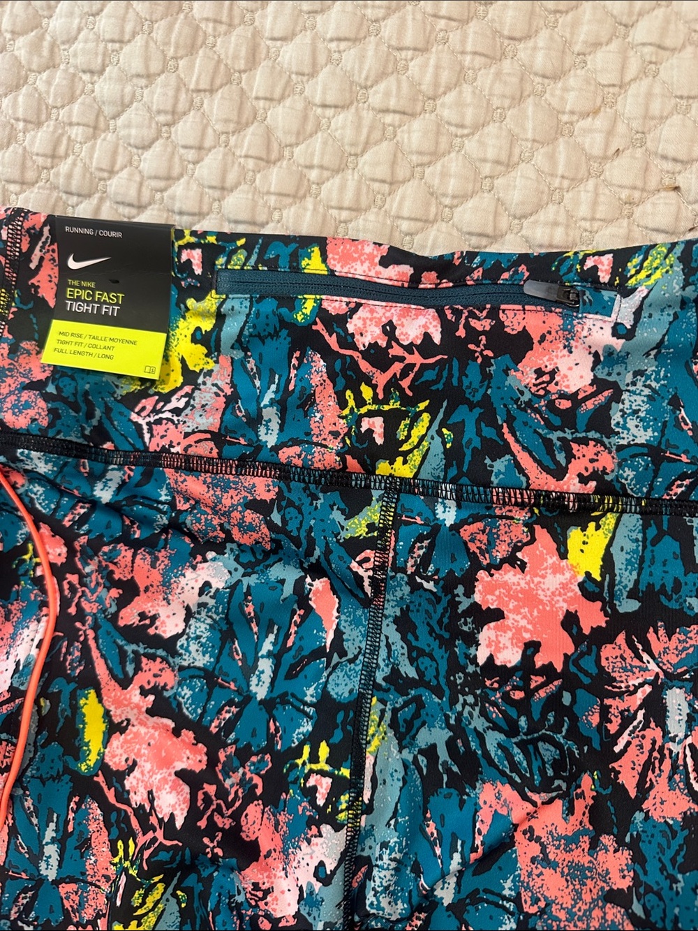 Nike women’s running pants NWT - Picture 3 of 4